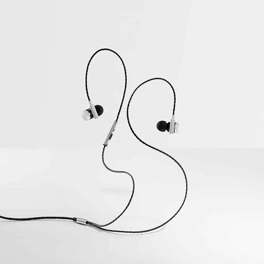 Kopfhörer mit Mikrofon – Bild 2