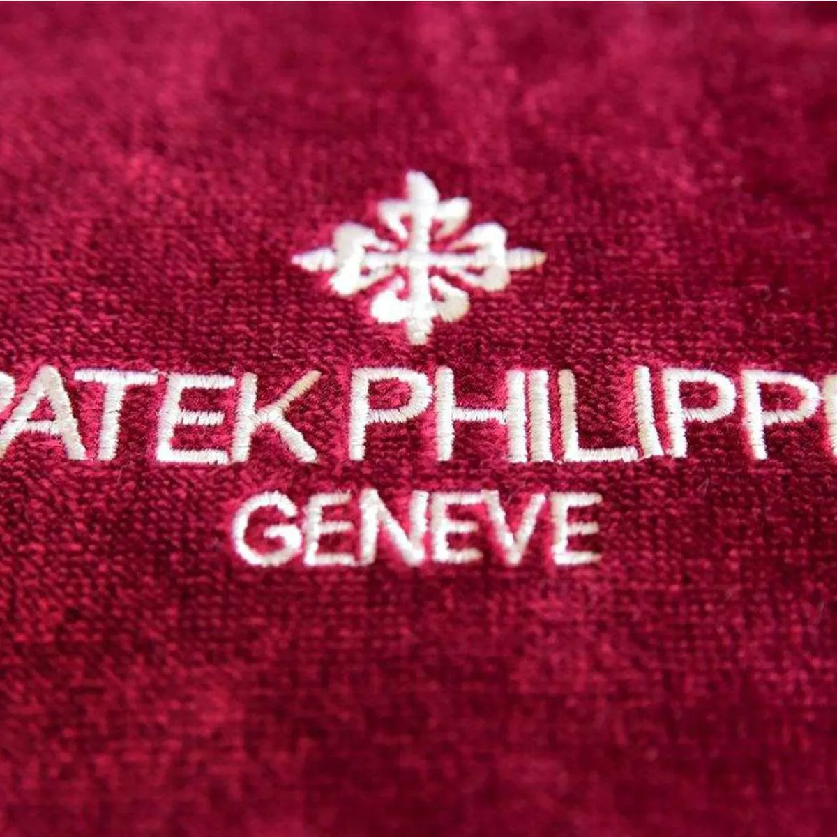 Handtuch mit Stickerei – Bild 2