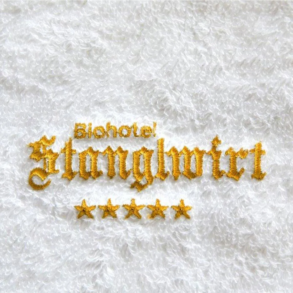 Handtuch mit Stickerei