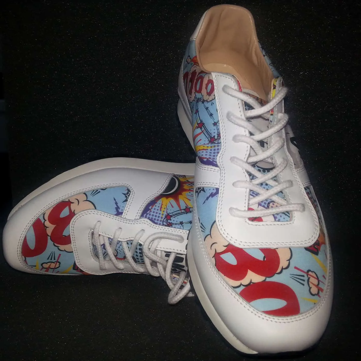 Sportschuhe / Laufschuhe / Sneakers